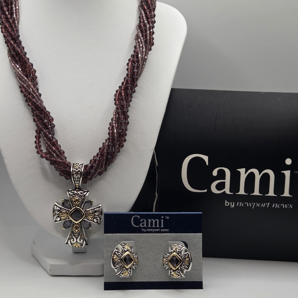Ami Silver and Burgundy Cross Necklace Set
